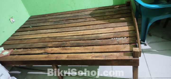 চৌকি বিক্রি হবে ডাবল চৌকি সাথে জাজীম